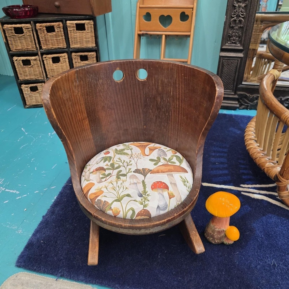 Vintage Child's Vermont Basketville Rocking Chair Wood Bucket Merry Mushroom